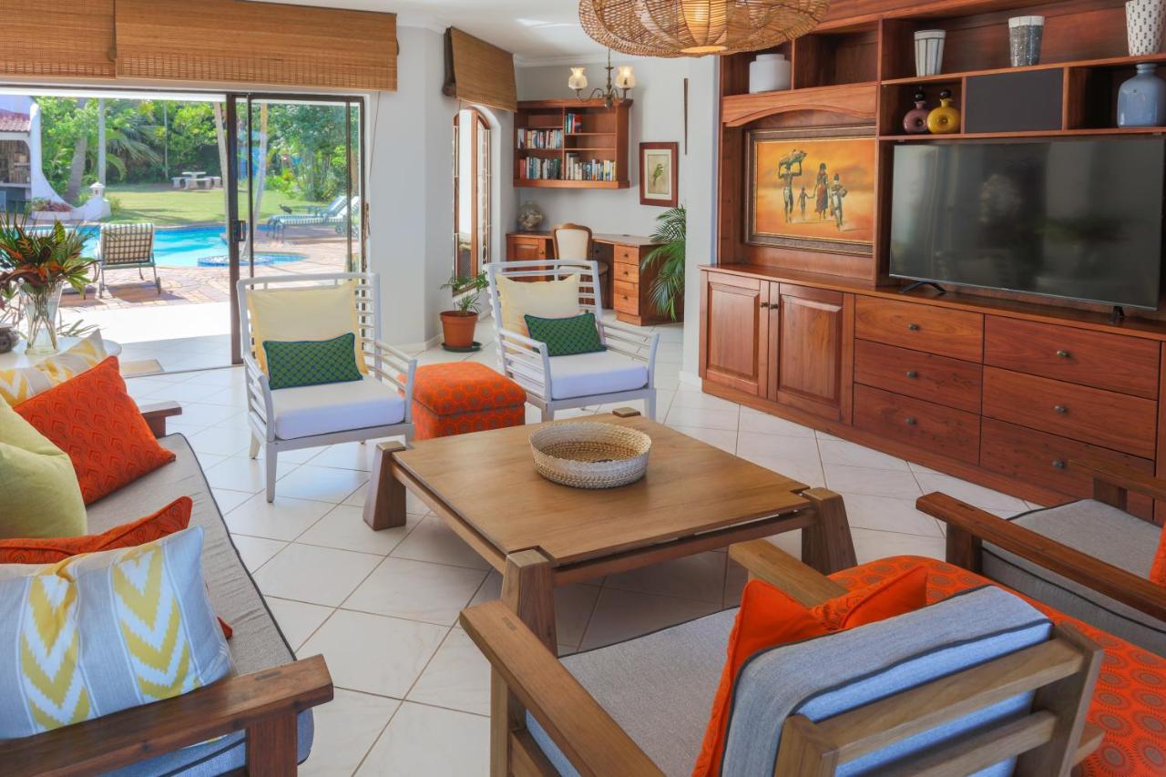 Lalaria Ocean Villa Dolphin Coast エクステリア 写真